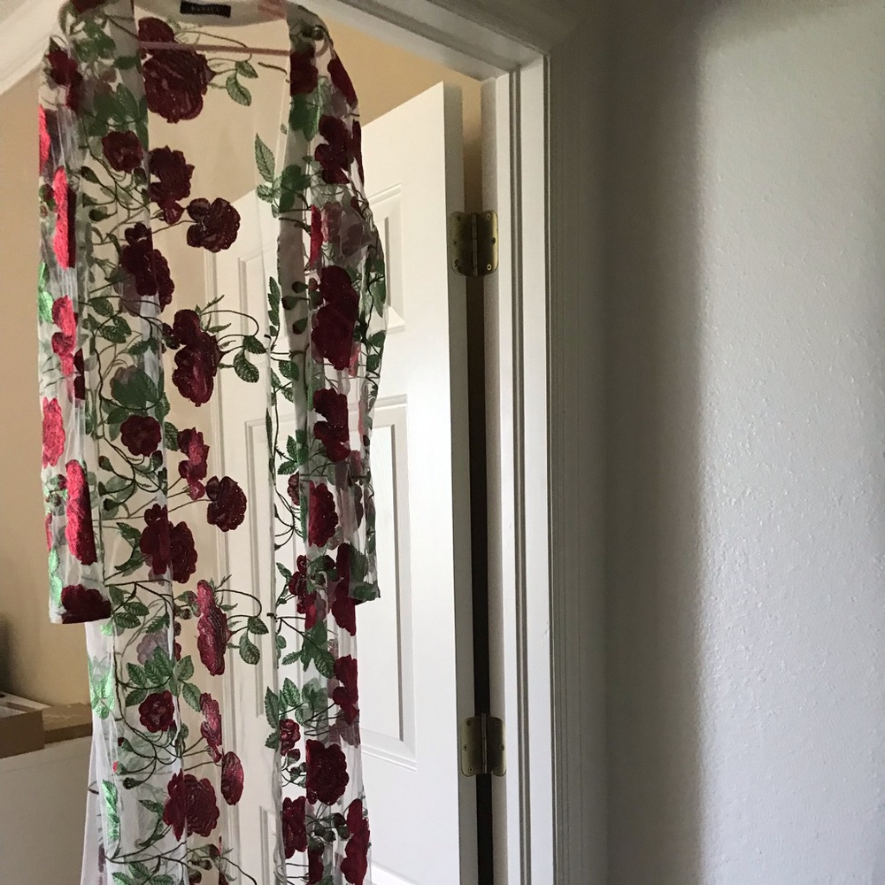 Embroidered jacket - Picture 2 of 3